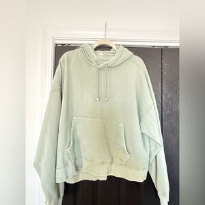 Cropped Hoodie
